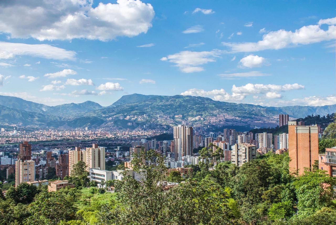 Saman Hostel Medellin Exterior photo